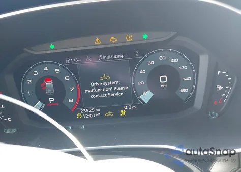 2025 Audi Q3 Premium 45 Tfsi S Line Quattro Tiptronic z USA, uszkodzony, nr VIN WA1DECF37S1017939